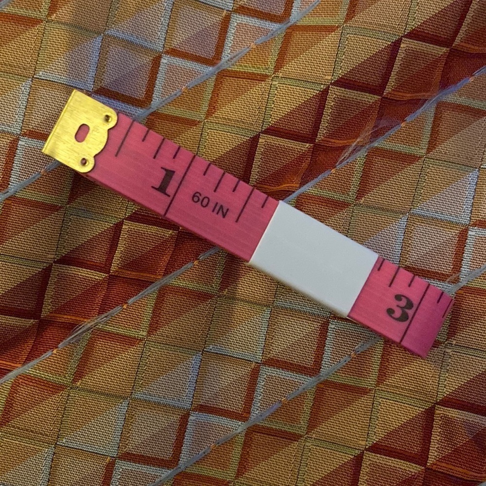 🙀Clothing Photos Kit~5 Safety & 5 Cloths Pins, 1 Tape Measure (Want 1 Just Ask) - Picture 6 of 16